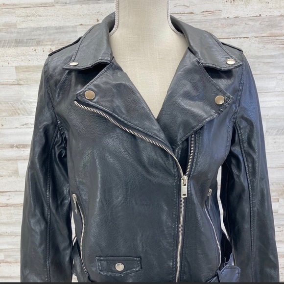 Rue 21 Motorcycle Jacket - Picture 3 of 9